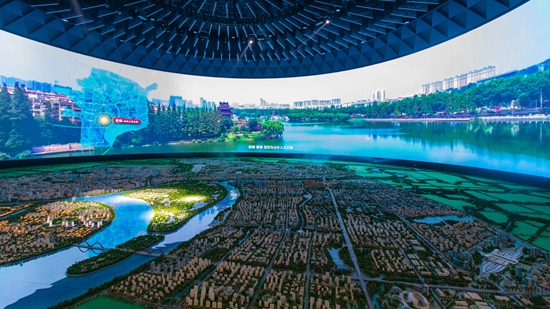 襄陽(yáng)市城市規(guī)劃展覽館.JPG