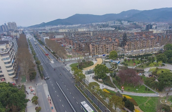 南湖廣場(chǎng)1.jpg