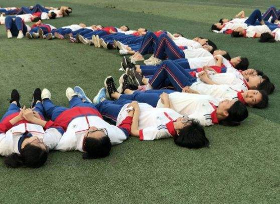 高考1.jpg